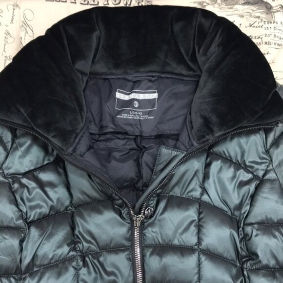 BERNARDO Water Resistant Packable Puffer - Picture 6 of 6